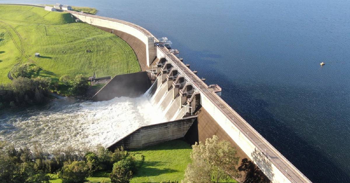 Dam gates opened as weather system hits southern Queensland