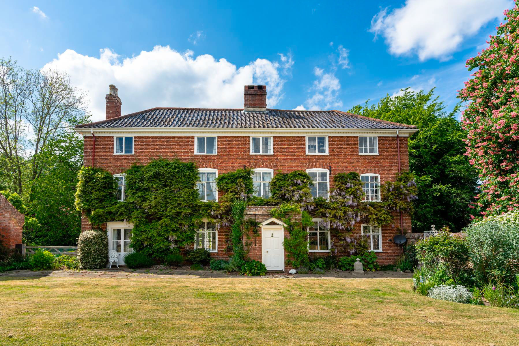 Best houses for sale in Norfolk: From a picturesque cottage, to a breathtaking modern home and wonderful period houses