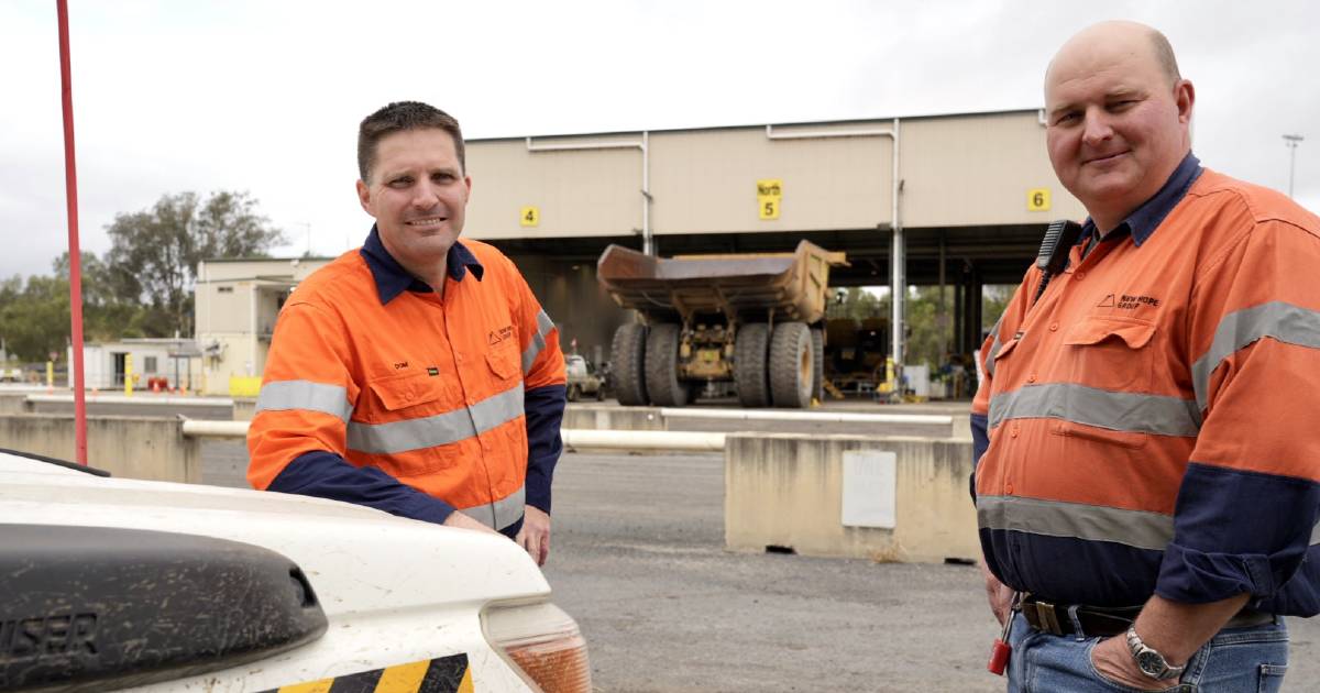 New Acland mine pushes ahead