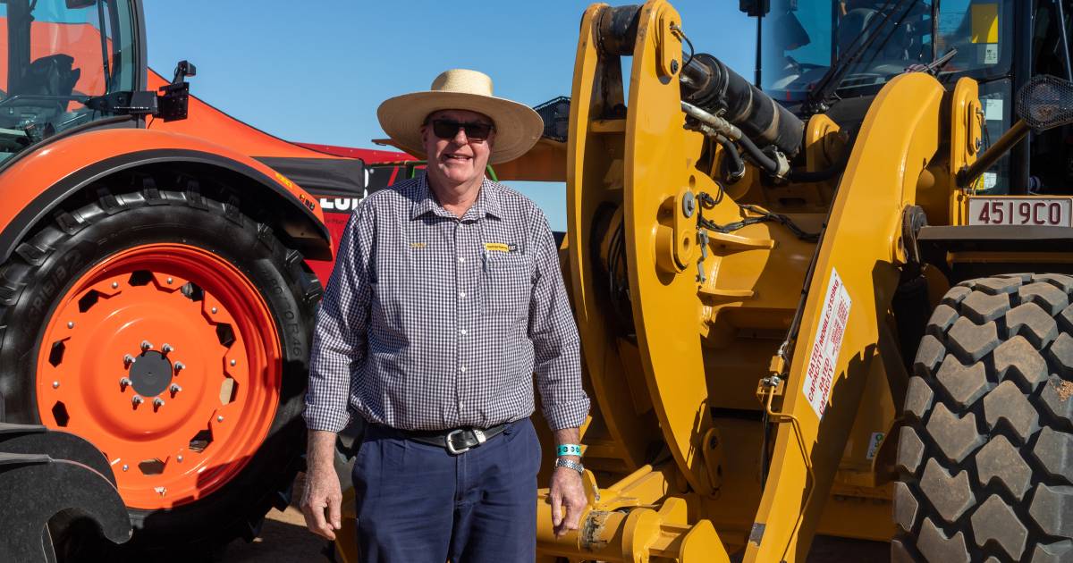 Mount Isa based sales rep celebrates four decade long career with Hastings Deering