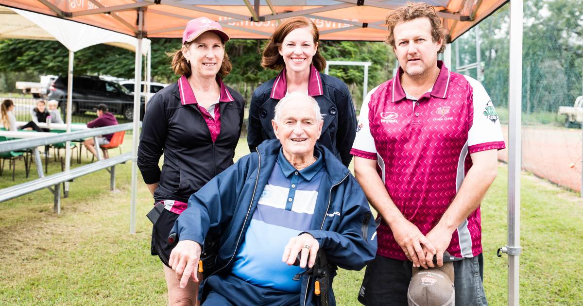 Mal Anderson presents 1957 US Open tennis singles trophy to Theodore club | Queensland Country Life