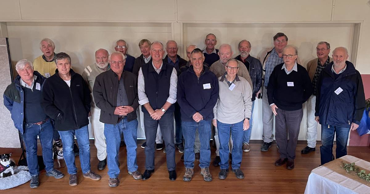 Class of 72 puts sustainable agriculture under the microscope | Queensland Country Life