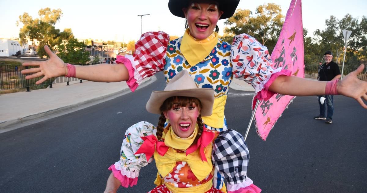 Watch: Isa Street Festival parade kicks off Rodeo