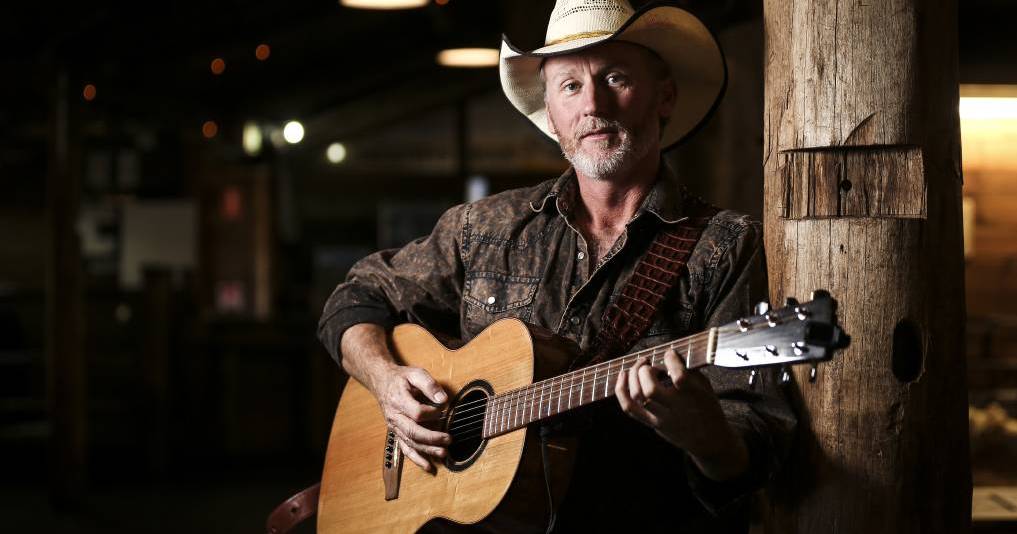 Country music concert is added to Henty Field Days line up 2022 | The Land