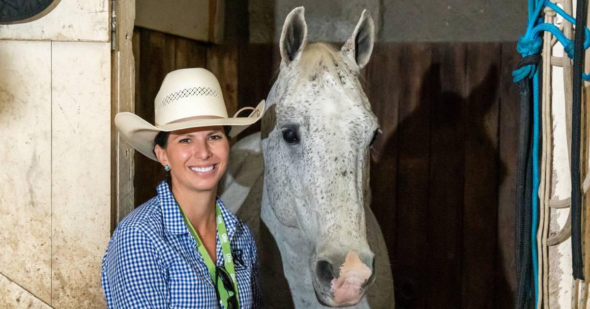 When Ekka couldn't get its usual vets, an entertainer put her hand up