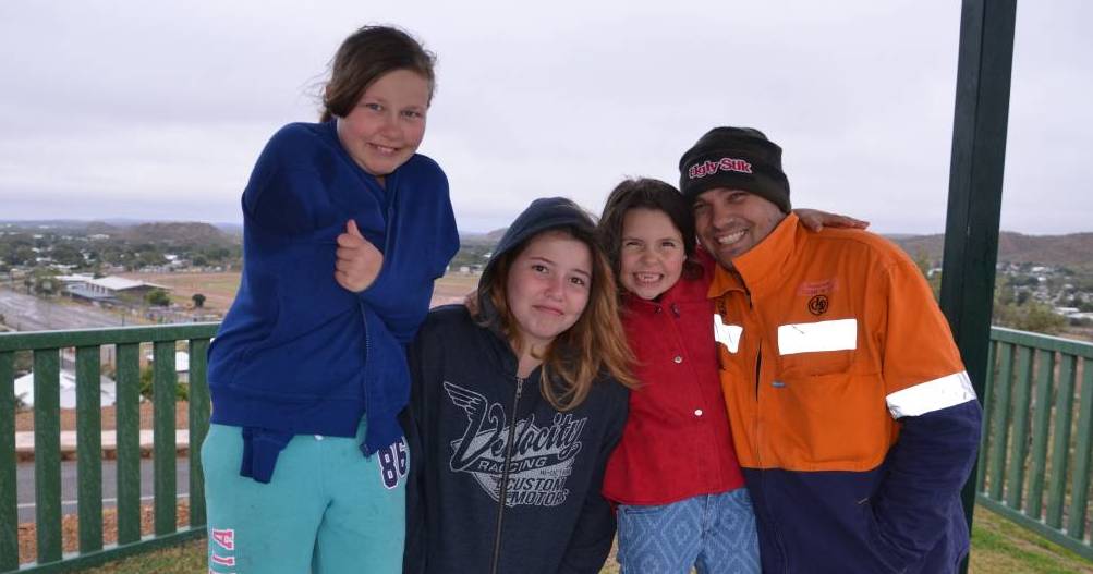 Mount Isa experiences coldest night of the year