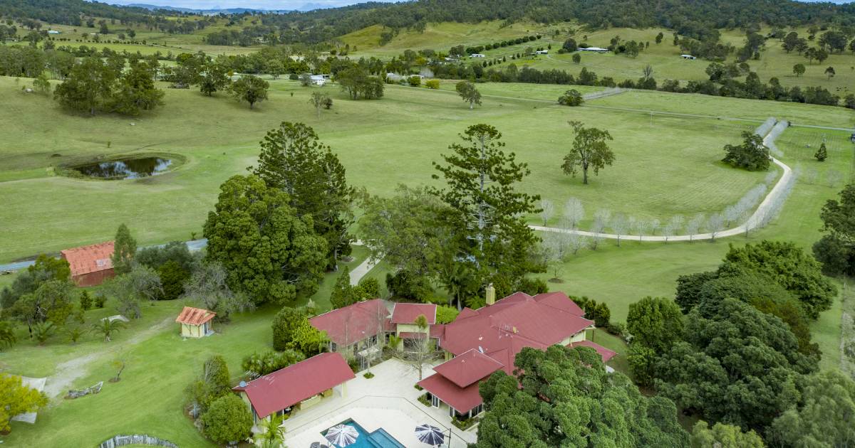 Offers sought on luxury hinterland property | Video