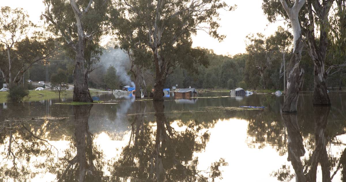 Wagga, Riverina towns set to flood for second time in as many months