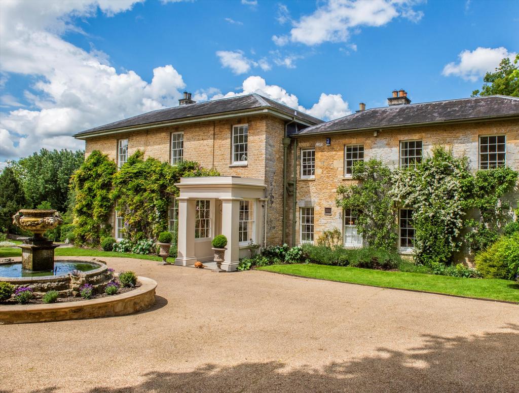 A sublime Georgian home in Dorset that is a haven for wild swimming