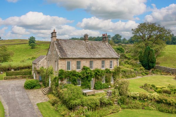 A picture-perfect home in the Lancashire countryside that is on the market for the first time in 350 years