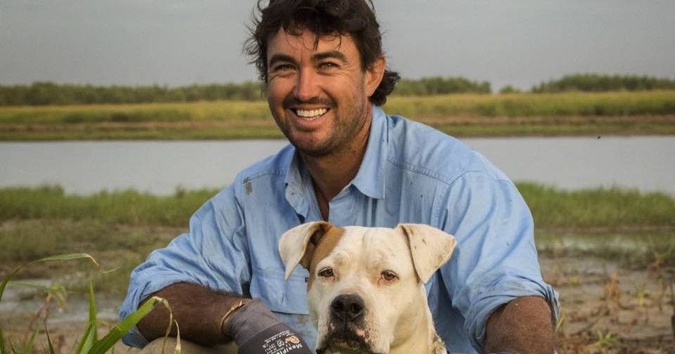 Outback Wrangler star Matt Wright to be charged in relation to helicopter crash