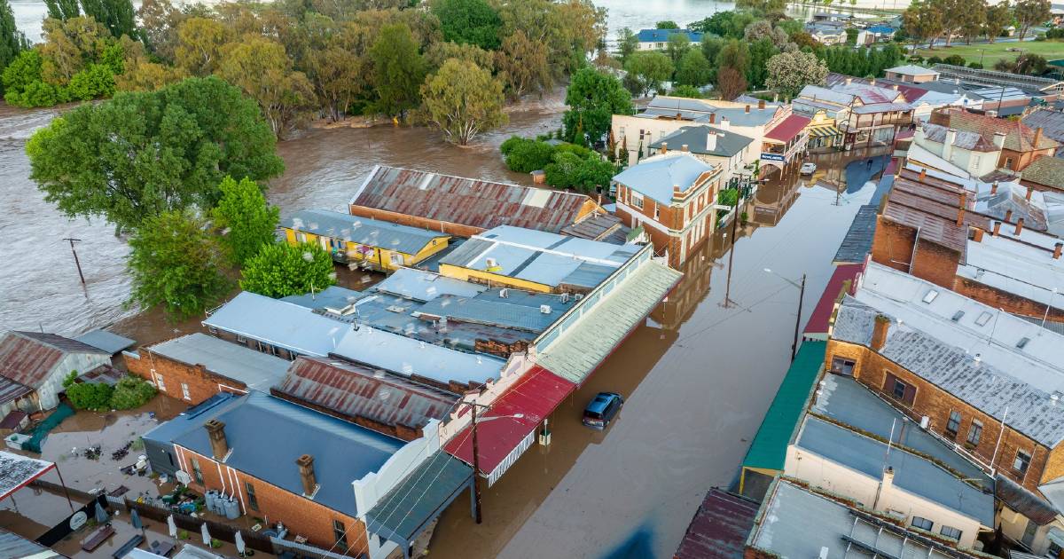 Watch as floodwaters swallow towns, put residents at risk