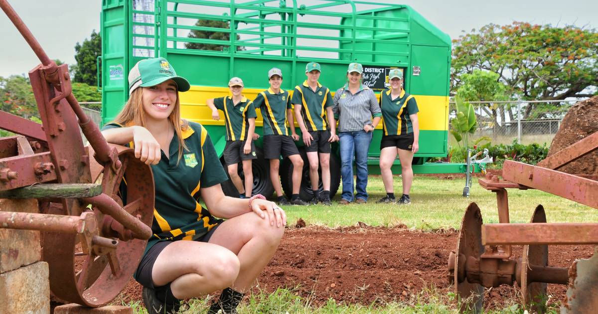 Future farmers hit the road thanks to cattle trailer