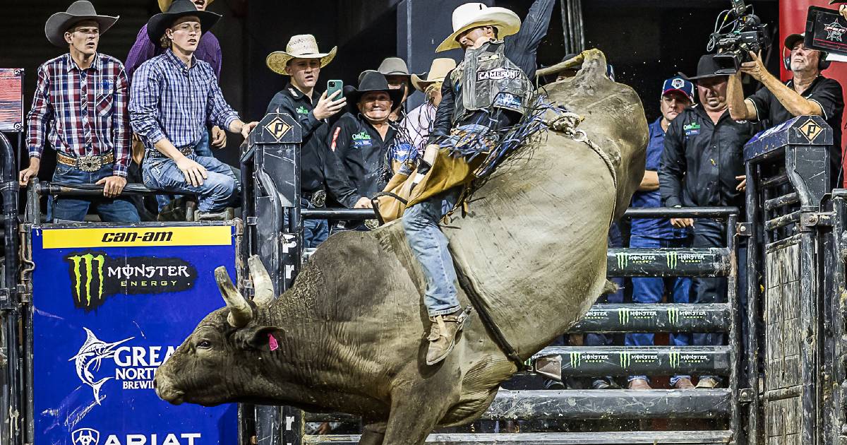 Aaron Kleier tipped out of record fifth PBR championship by Cody Heffernan | North Queensland Register