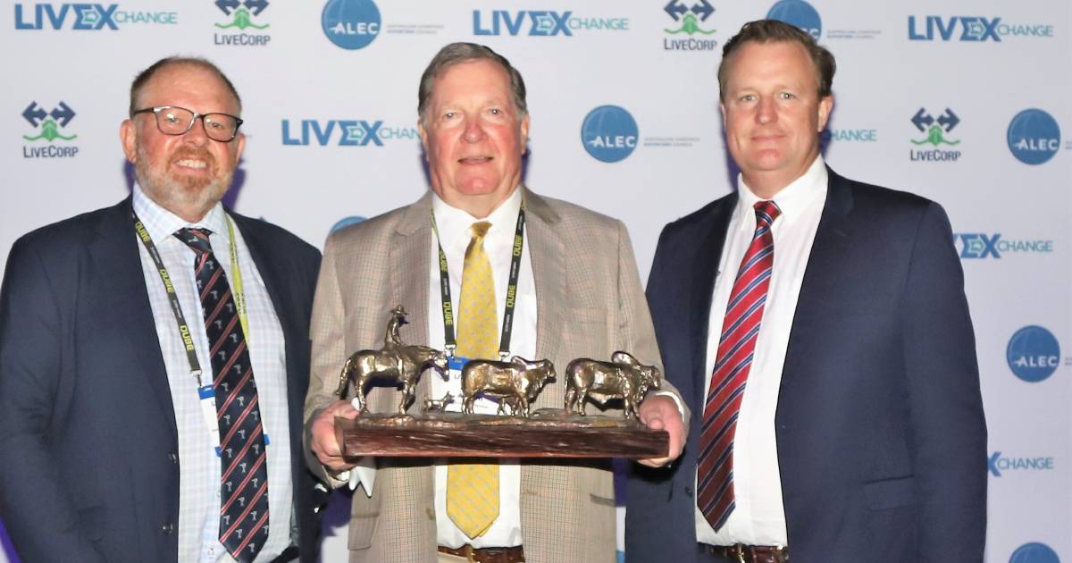 Angus Adnam recognised with live export lifetime achievement award | Queensland Country Life