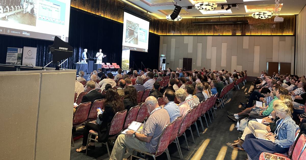 Macadamia industry gets together on the Gold Coast | Pictures