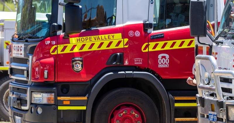 FREE: Bushfire threatening homes near Perth