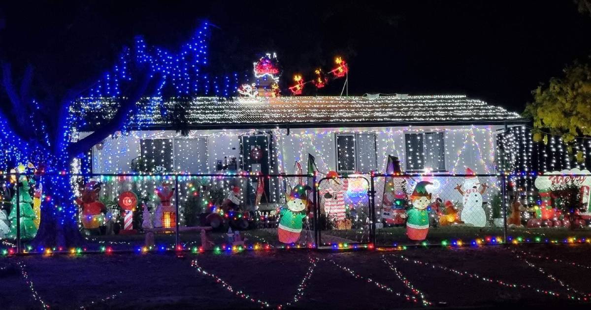 WATCH: Annual Christmas lights tour rolls through Mount Isa