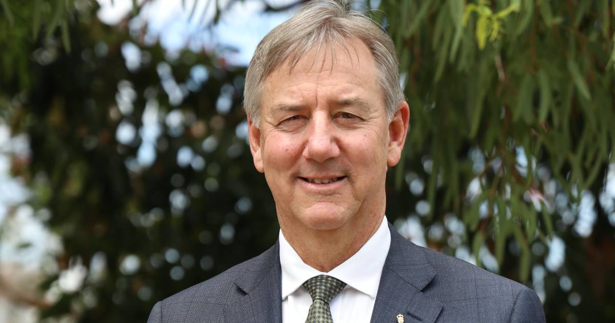 Peter Rundle challenges WA Government on education | Farm Weekly