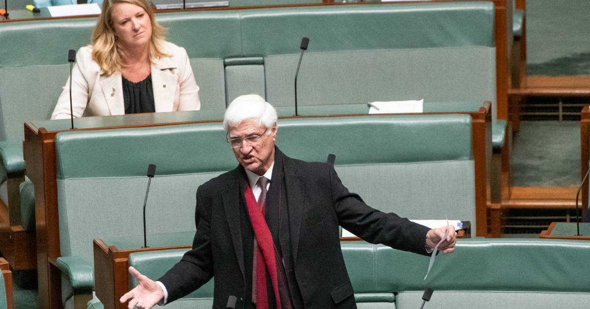 Katter defends 'desperate' Morrison