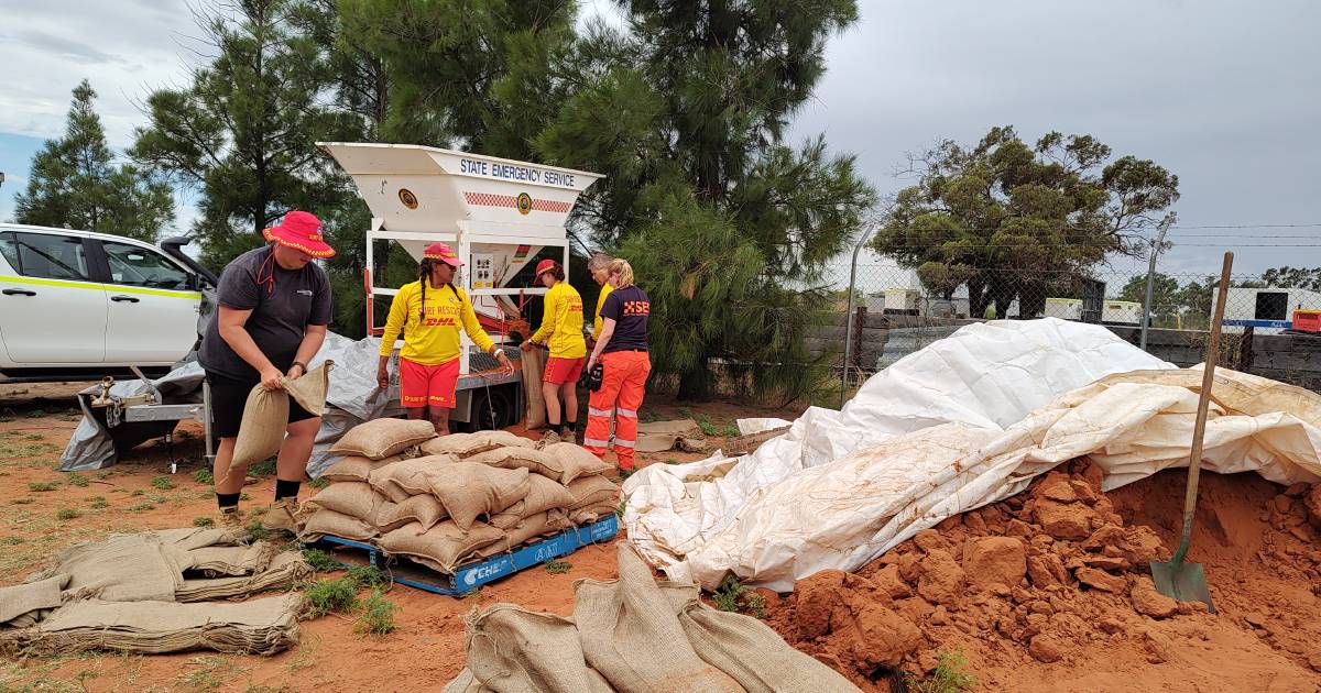 The flood along the Menindee Lakes is yet to peak as Water NSW continues daily 75,000 megalitres release | The Land