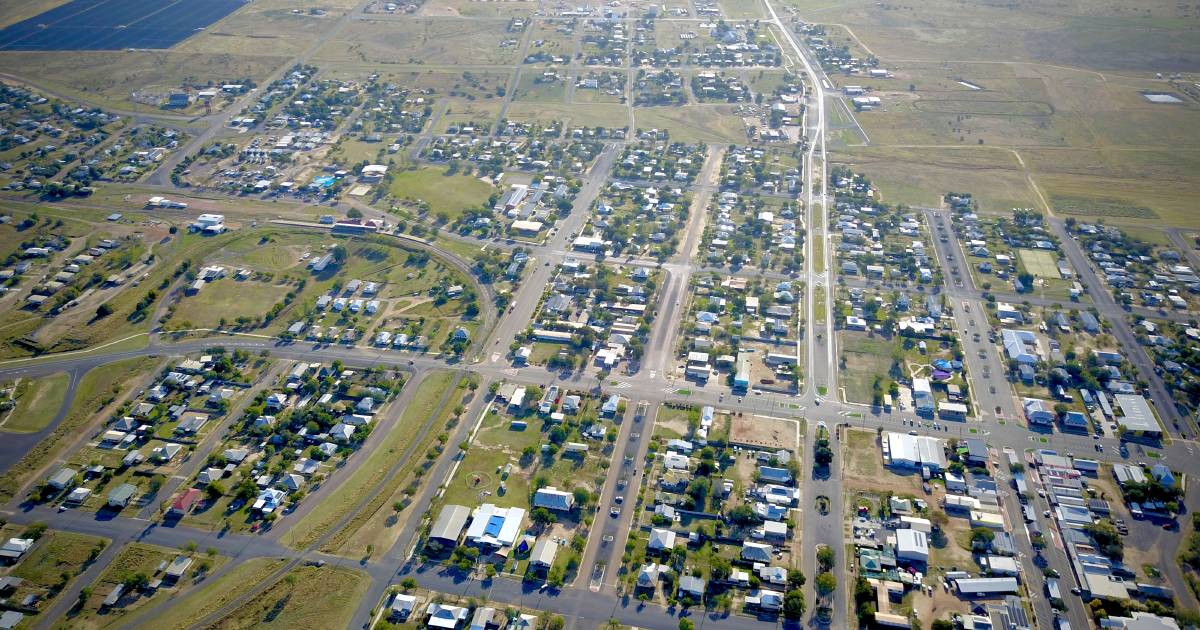 Flinders Shire mayor welcomes sale of 34 land parcels in Hughenden | North Queensland Register