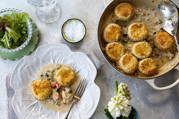 How to make creamy chicken and spring-onion cobbler