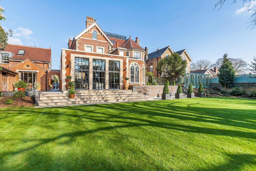 An amazing Victorian villa in the grounds of a ancient palace, yet under 10 miles from central London