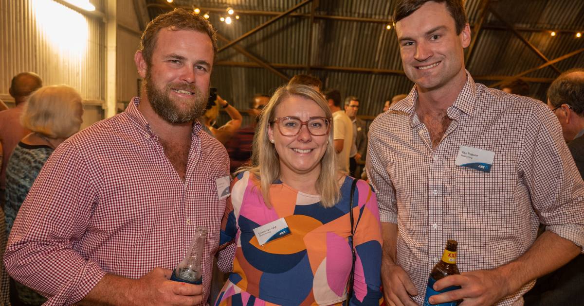 PICTURES | Farmers' fancy night at Jimbour House ANZ agri event