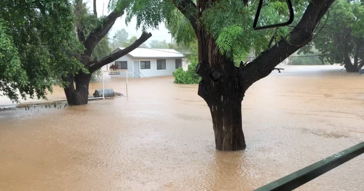 Urgent call to step up north west flood support