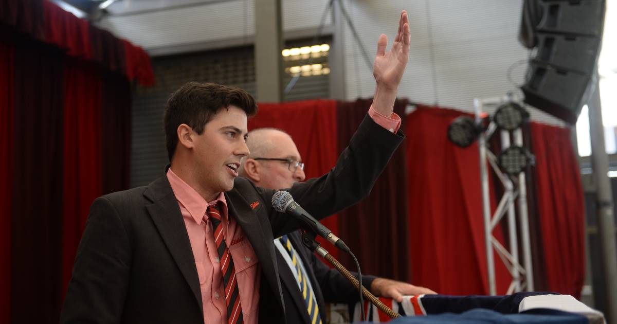 Young auctioneers step up and take a shot at glory | The Land