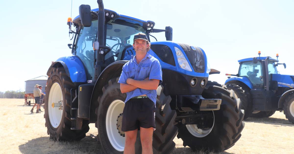 New Holland tractor sells for $240,000 at Williams clearing sale | Farm Weekly