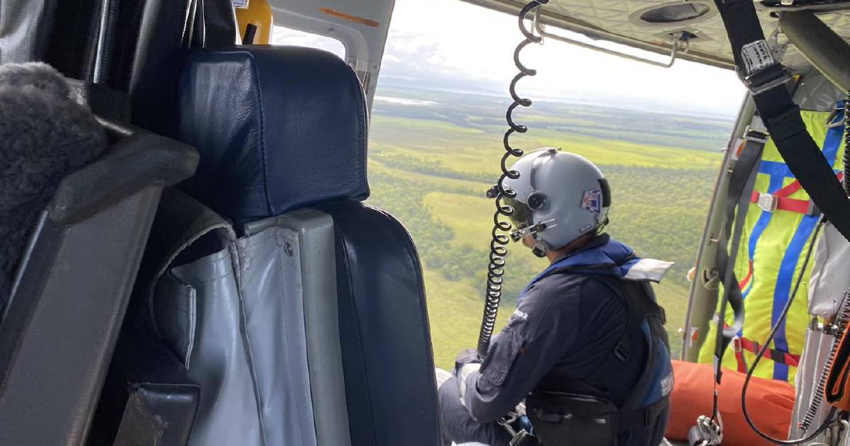 Search under way for missing plane in central Qld