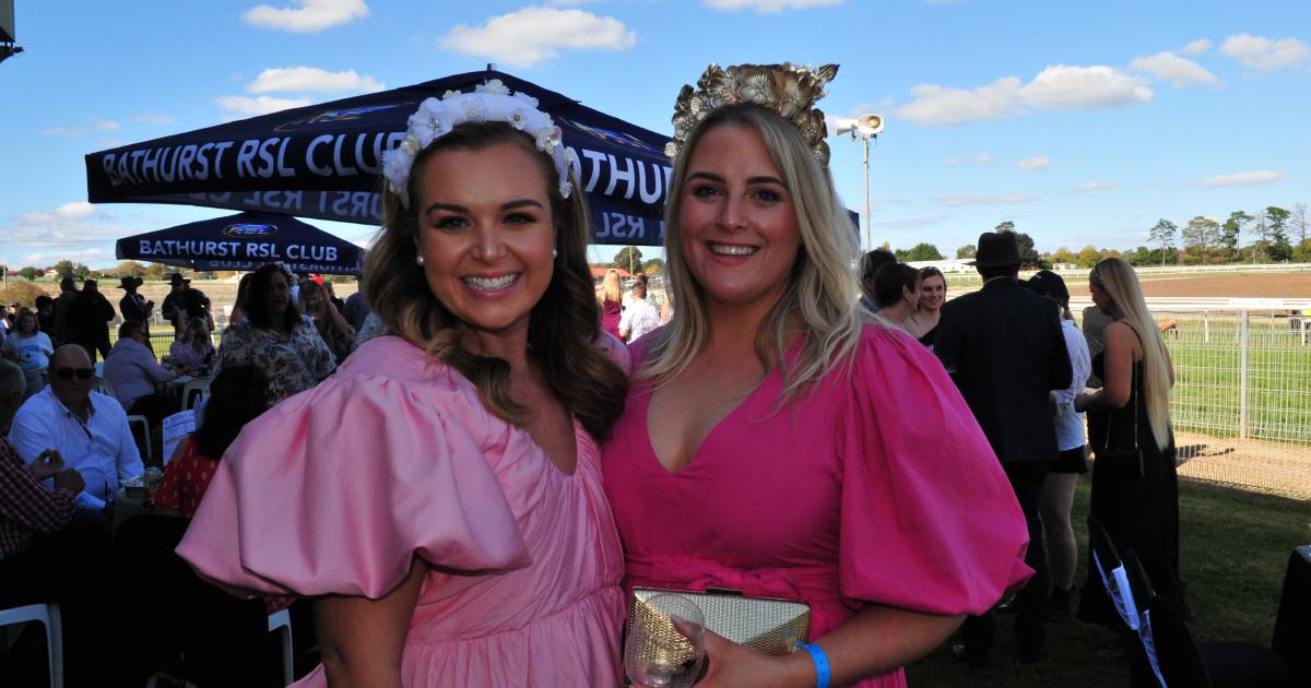 Fashion, faces and fun at the Soldier's Saddle races