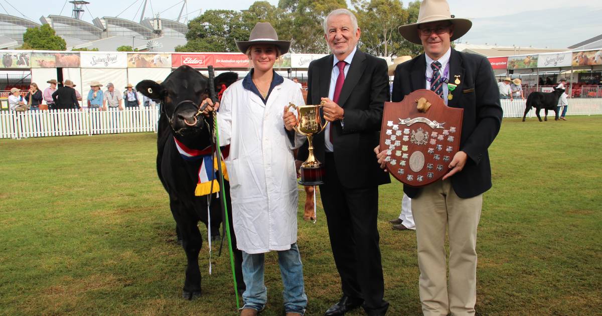 St Johns College wins champion school steer competition