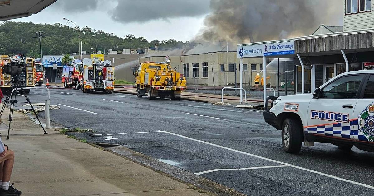 Motorists urged to drive with caution through Sarina, due to smoke hazard | North Queensland Register