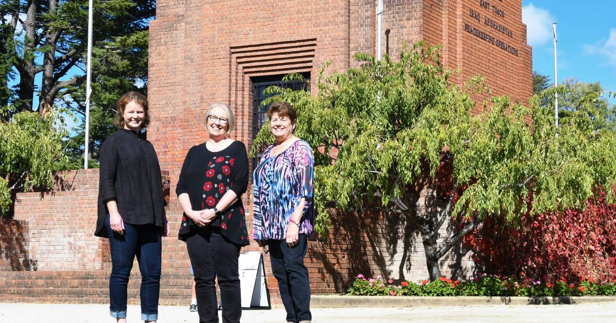 'It's quite special': Carillonists honoured as bells ring for momentous occasion