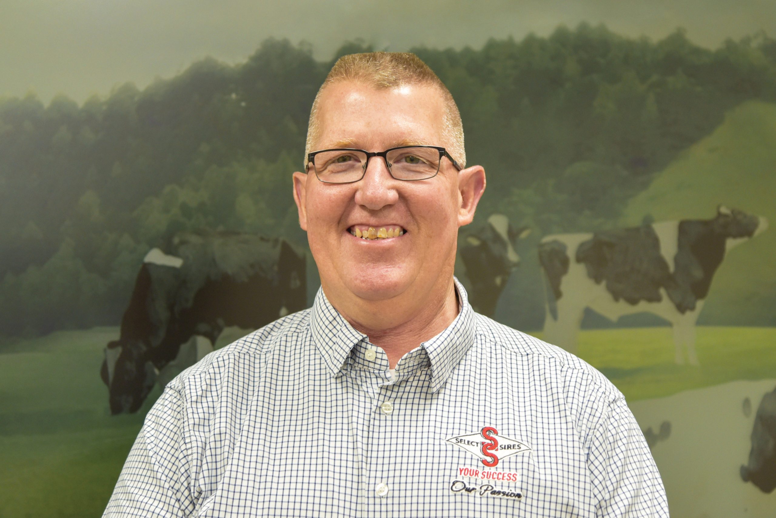 Select Sires hires manager of global sire products and logistics