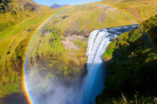 Curious Questions: Are rainbows actually circular?