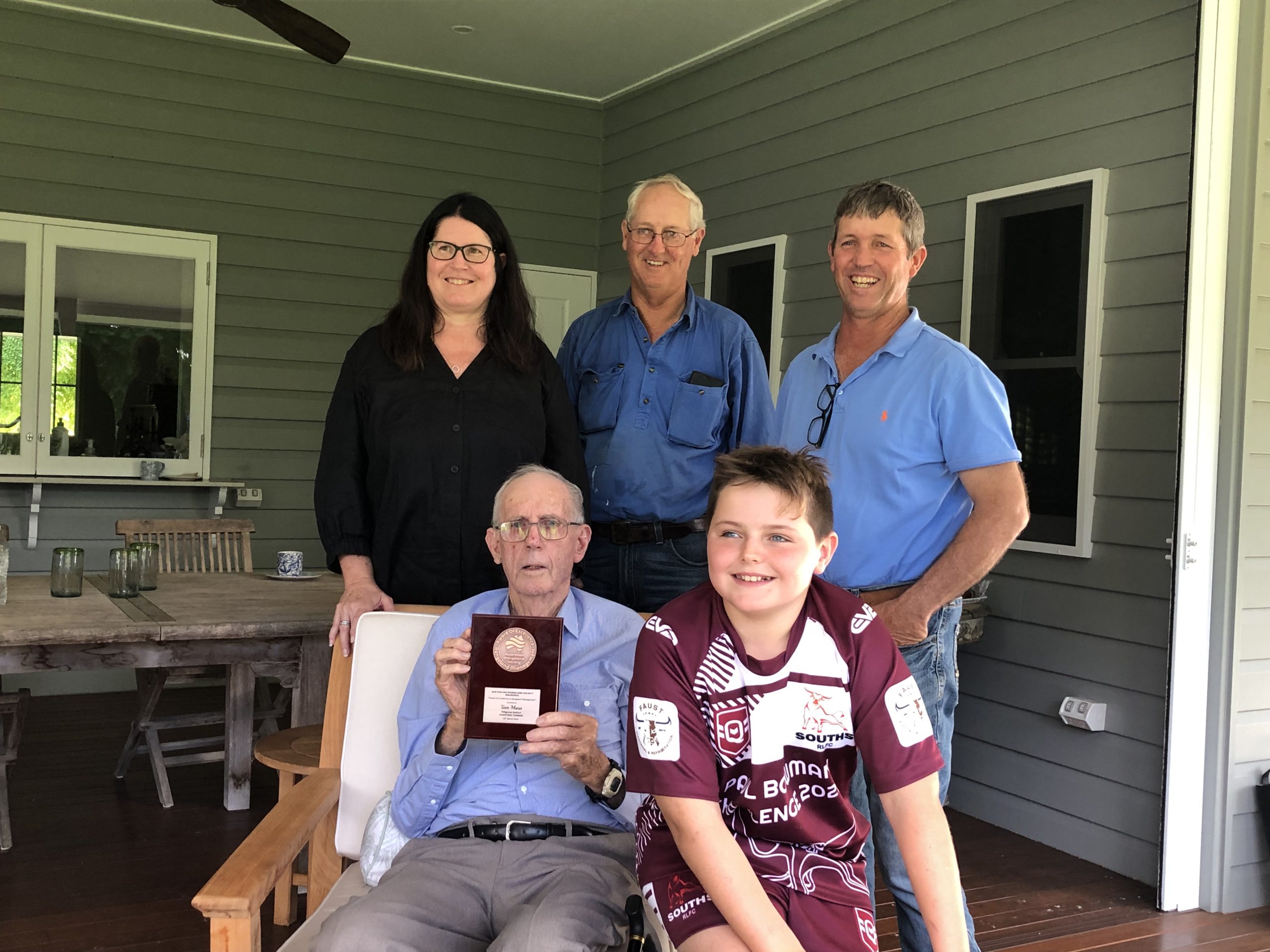 Beef industry figure Tom Mann wins inaugural Rangeland management award