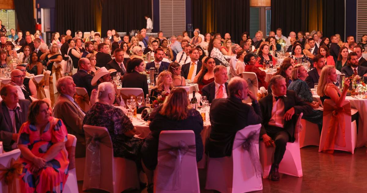 Gallery: Mount Isa celebrates 100 years with reunion dinner