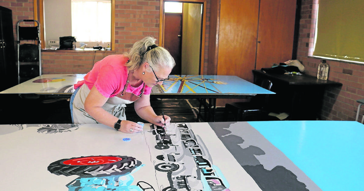 Mural reflects milestone with memories