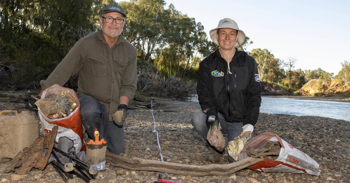 How a squeaky rubber chicken and 1970s beer bottle could help save the river