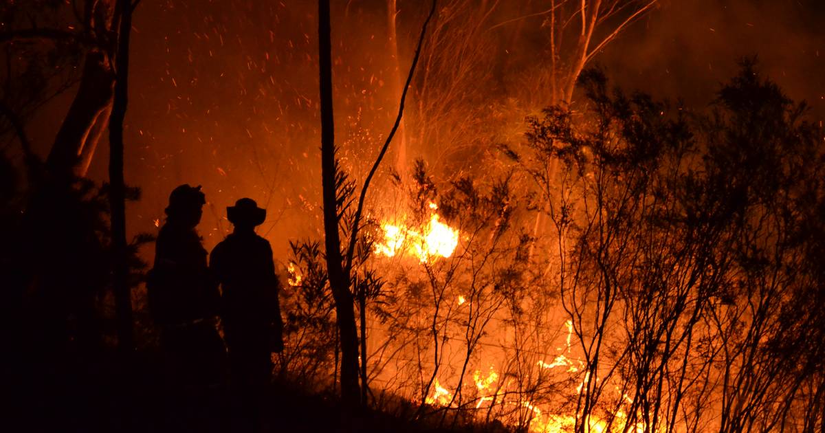 Uralla firefighter arrested for starting a fire