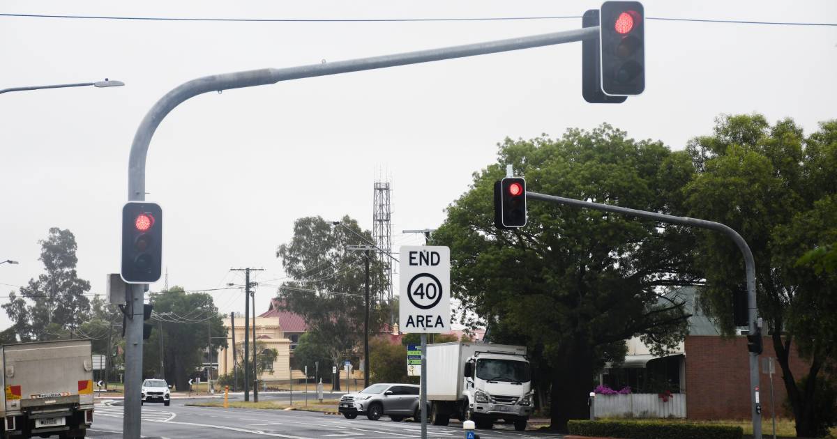 Red light technology to be rolled out across Queensland after successful trials