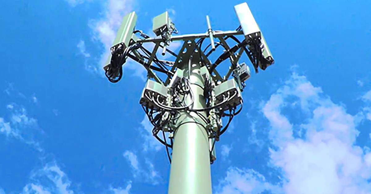 Energy company to build $2.5m phone tower, open it to the public