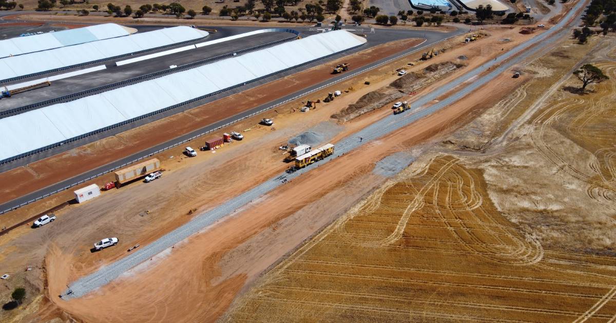 CBH Broomehill rail siding is officially underway, and Brookton is ahead of schedule | Farm Weekly