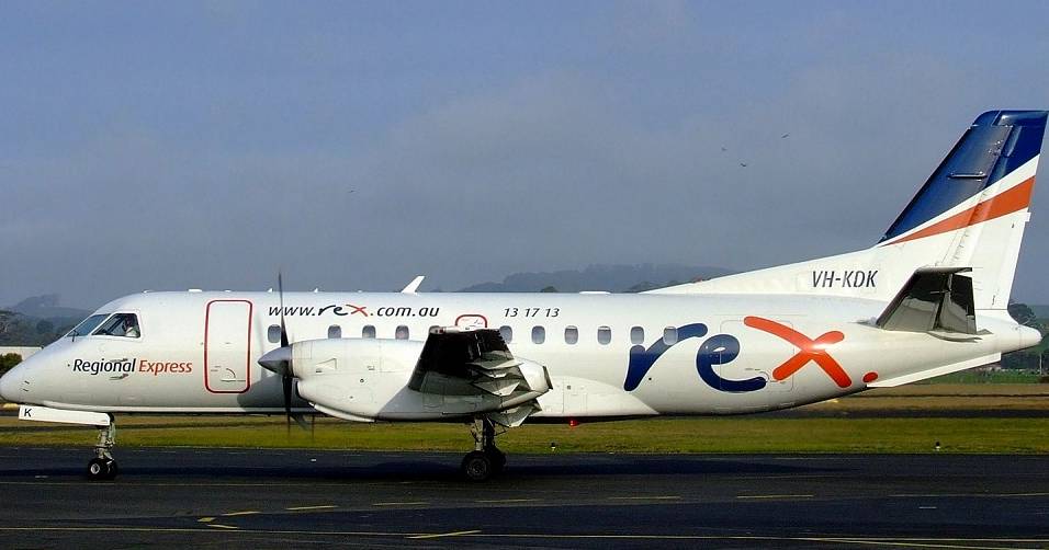 Fire grounds plane an hour after take-off from Wagga airport