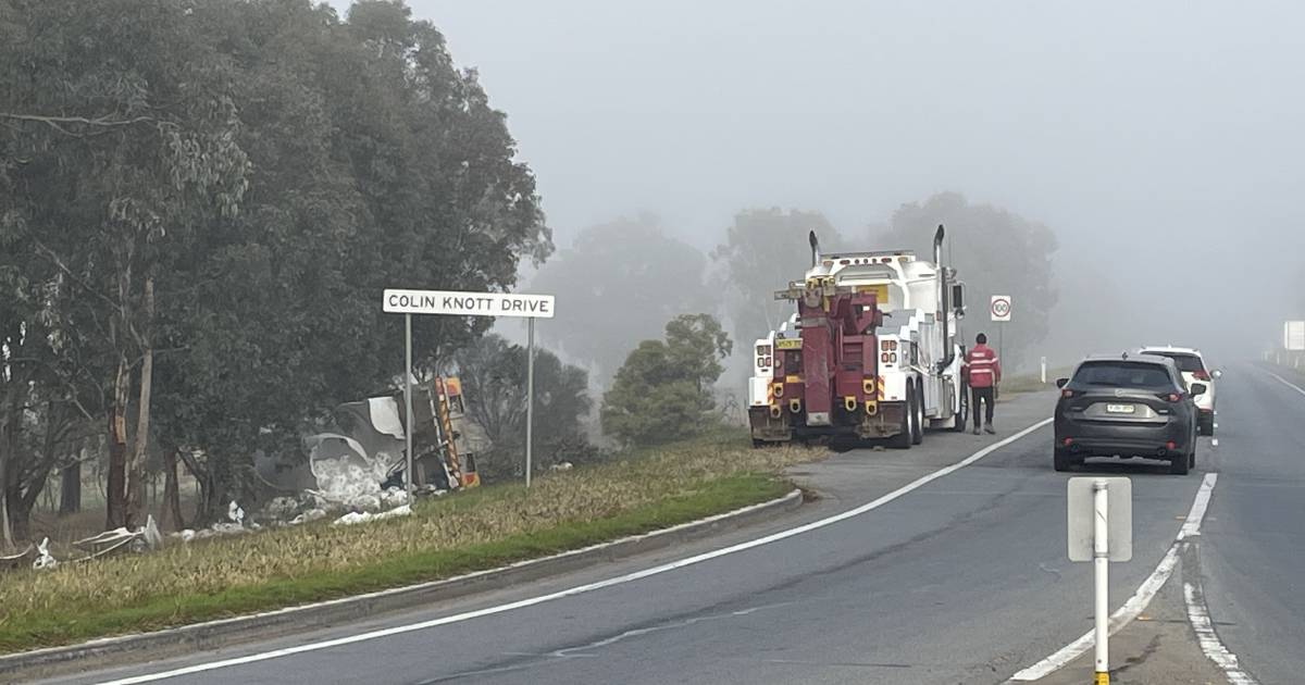 Traffic flowing after Olympic Highway reopens to Wagga-bound traffic