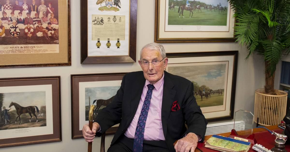 Veteran livestock agent honoured for 75 years in business and broadcast